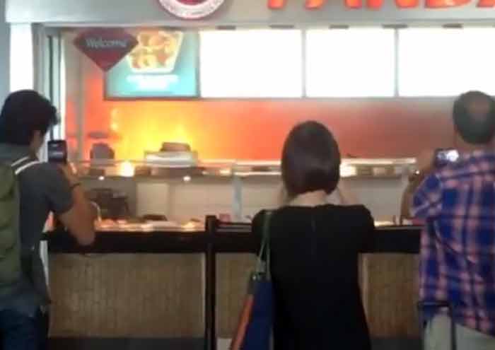 JFK Havaliman�'nda yang�n