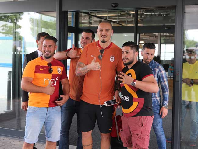 Galatasaray'n Slovakya kamp kadrosu akland