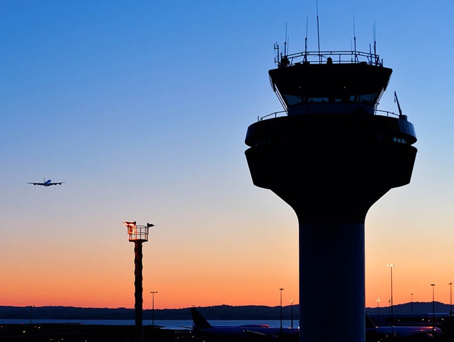 Pilottan kuleye �balon� uyar�s�