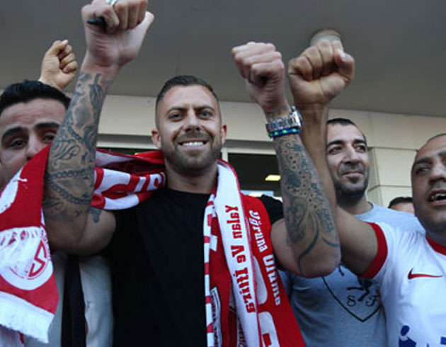 Antalyasporun yeni transferi Jeremy Menez ameliyat olacak