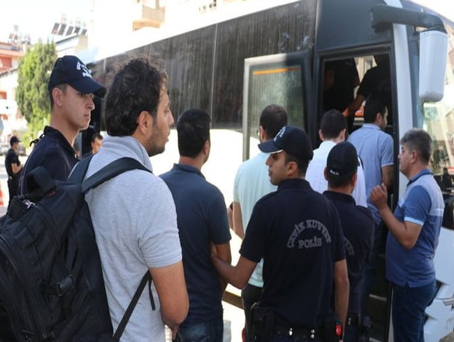 FET�'n�n bili�im yap�lanmas�na y�nelik soru�turmada 105 ki�i hakk�nda g�zalt� karar� 