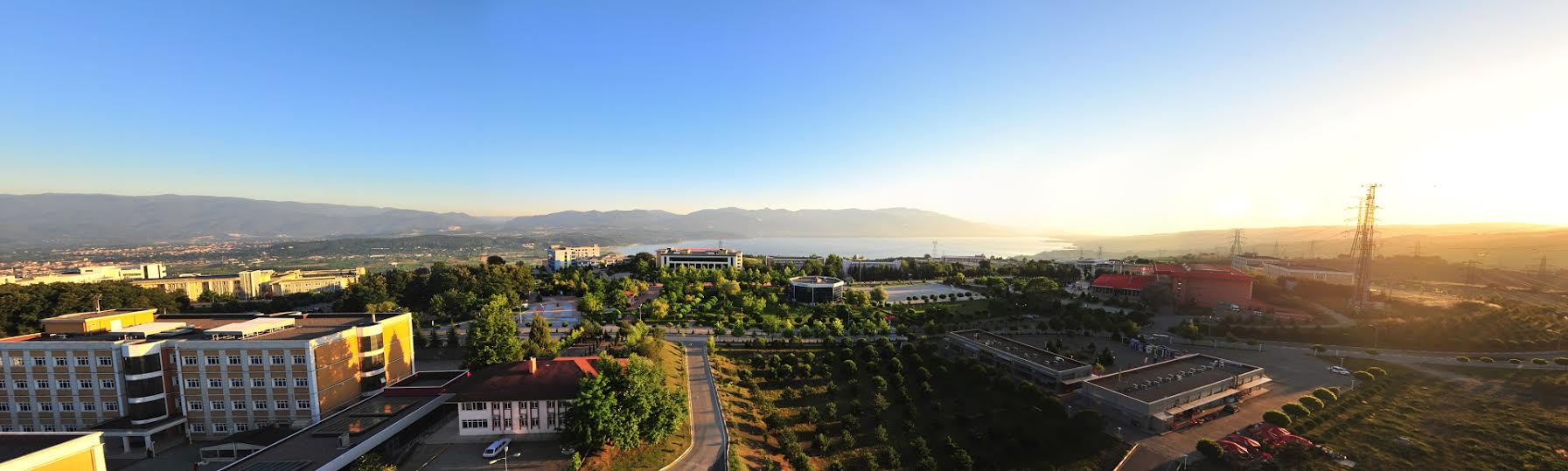 Akreditasyonda lider yine Sakarya �niversitesi