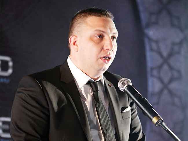 Karamercan: Hep bir a��zdan demokrasinin g�c�n� hayk�rd���m�z g�nd�r