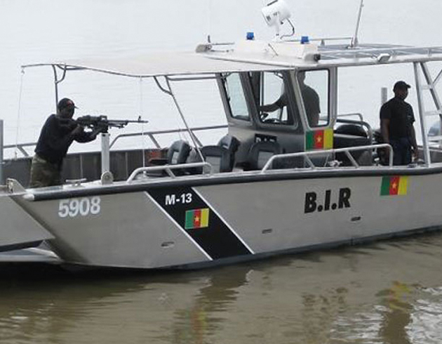 Kamerun'da askeri gemi batt: 34 asker kayp