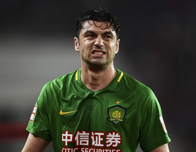 Burak Ylmaz Trabzonspor'a gitmek iin kulb Beijing Guoan'a rest ekti