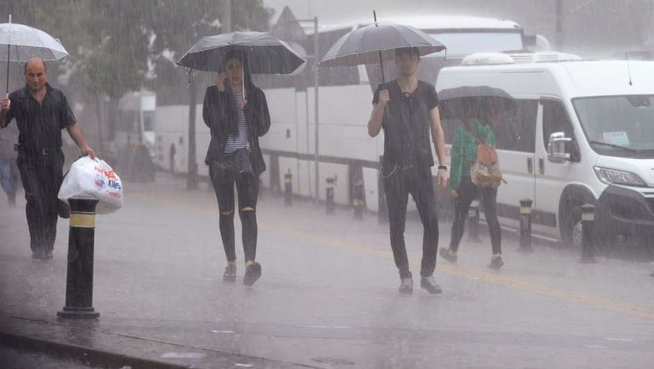 Meteoroloji'den 7 il i�in ya��� uyar�s�