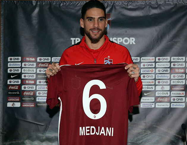 Trabzonspor'un baarl defans oyuncusu Carl Medjani'ye Fransz ekibi Toulouse talip oldu