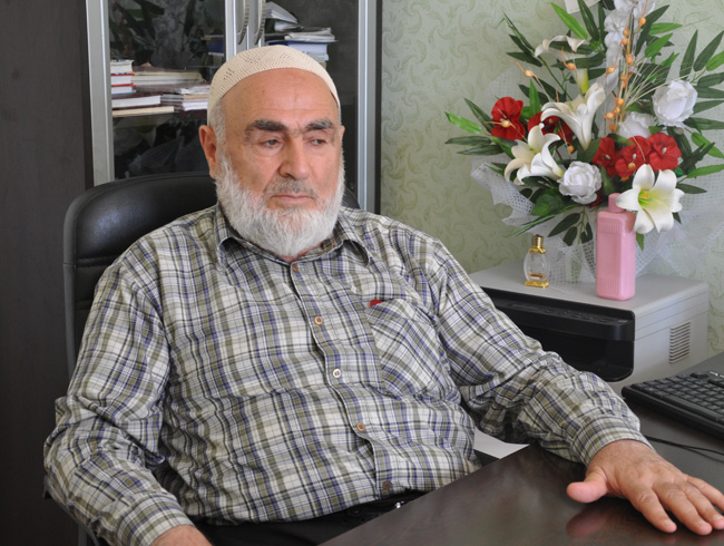 Babas yeni Adalet Bakan Abdulhamit Gl' anlatt: Hem okuluna gider, hem de meyve suyu satard