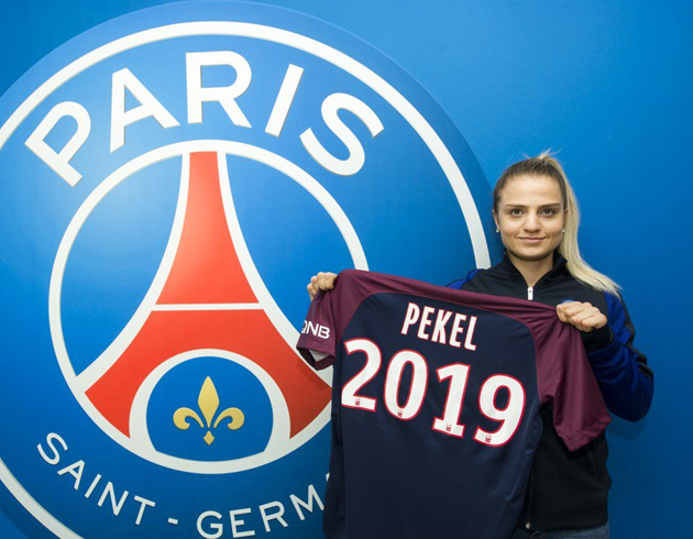 Trkiye Kadn Milli Futbol Takm'nn 10 numaras Melike Pekel, PSG'ye transfer oldu