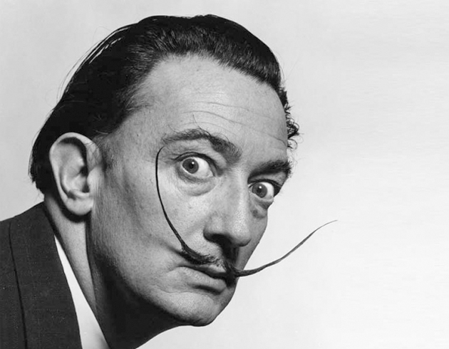 Salvador Dali'nin mezar ald