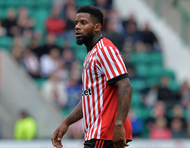 Jeremain Lens Sunderland'te kalabileceinin sinyallerini verdi