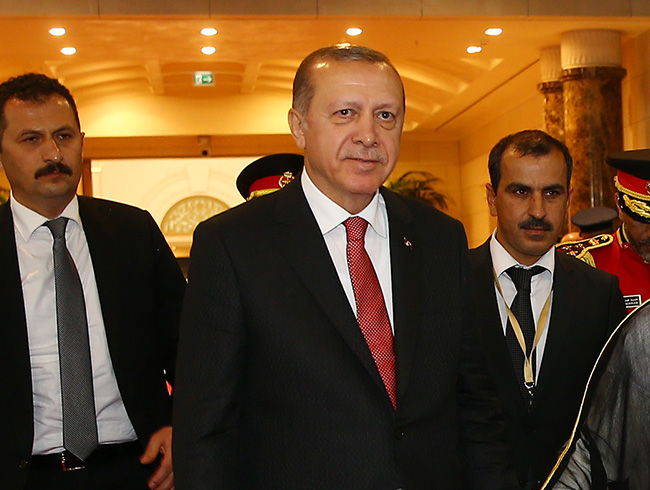 Cumhurbakan Erdoan, Katar'a geldi
