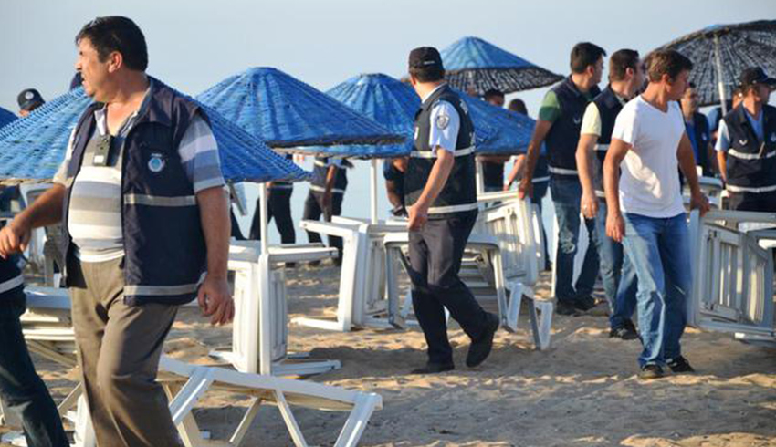 Rus turist �ezlongda �l� bulundu