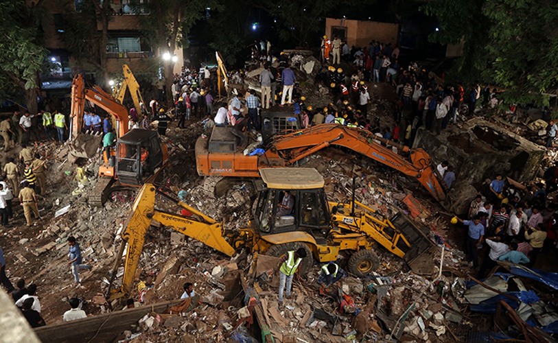 Hindistan'da bir apartmann kmesi sonucu 17 kii hayatn kaybetti