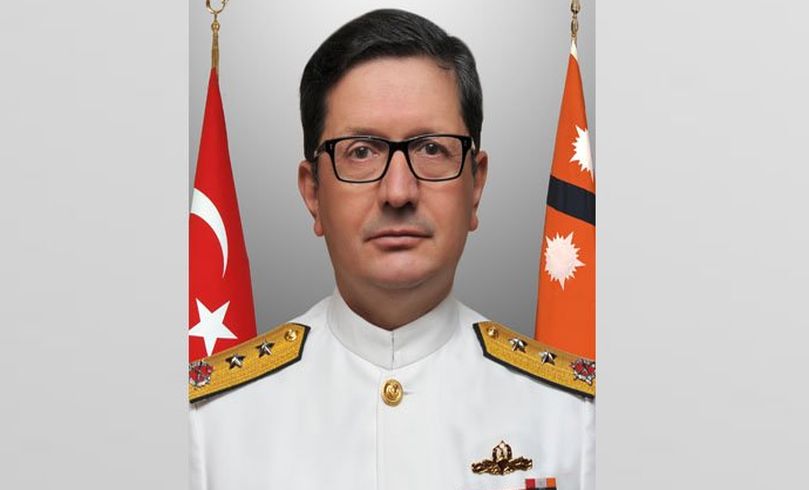 Adnan zbal kimdir?