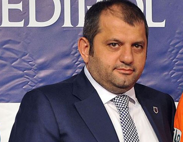 Mustafa Saral: Sevilla bu sene transferde eski yldzlarn toplad
