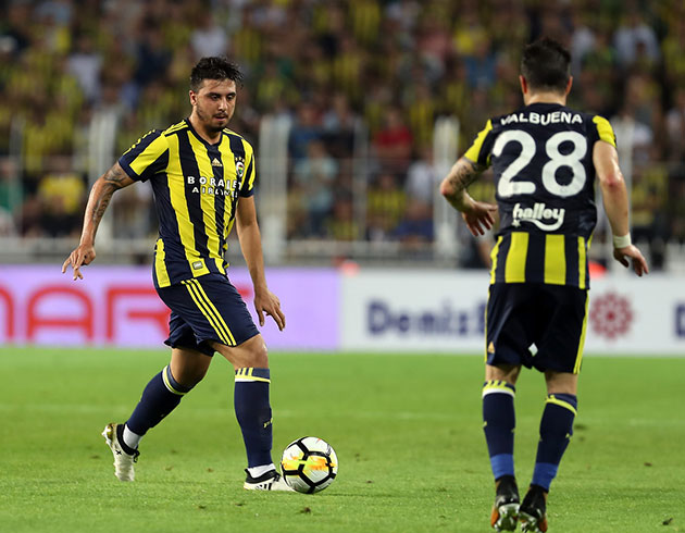 Ozan Tufan Fenerbah�e'yi kafas�ndan sildi