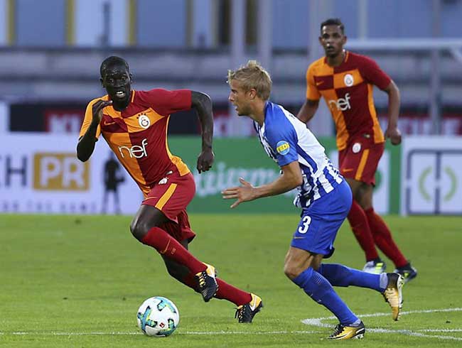 Galatasaray son haz�rl�k ma��nda Hertha Berlin'e 2-1 ma�lup oldu