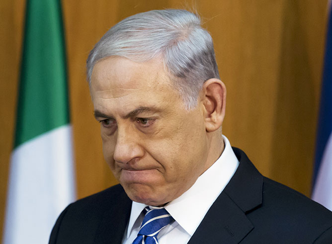 'Yolsuzluk skandal� sonras� Netanyahu istifa etmeli'
