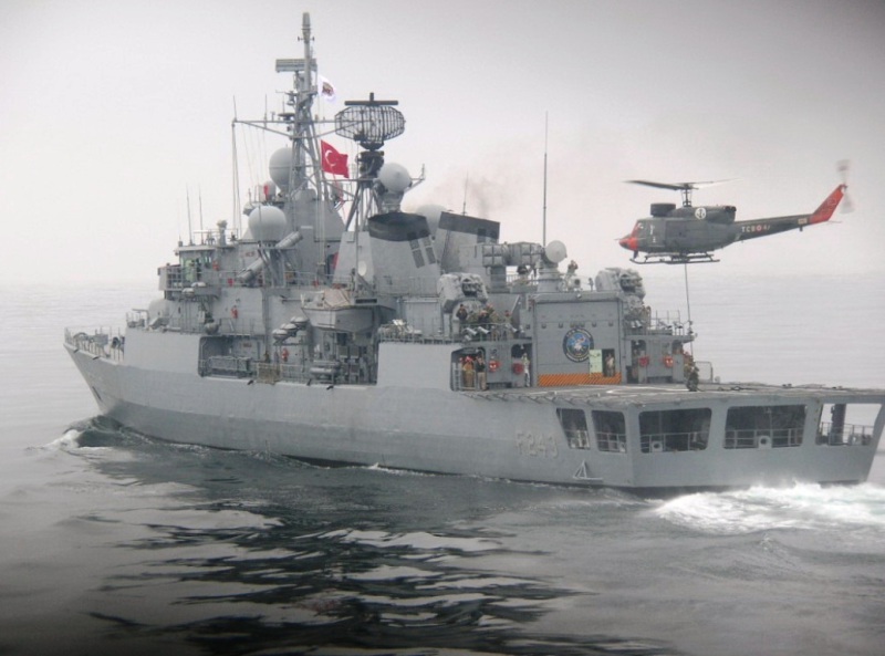 TCG Yldrm eitim ve tatbikatlarna Ege'de devam ediyor