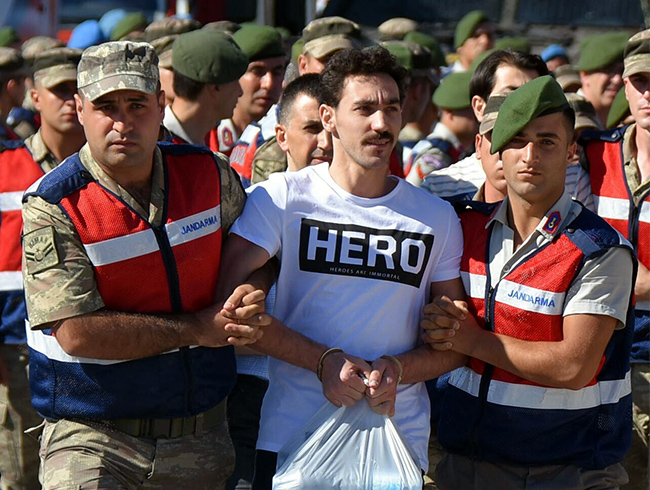 ''Hero'' tirt soruturmasnda 5 grevli aa alnd