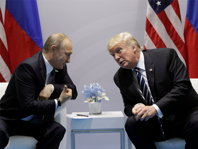 Trump, ABD'li diplomatlar lkeden kovan Putine teekkr etti
