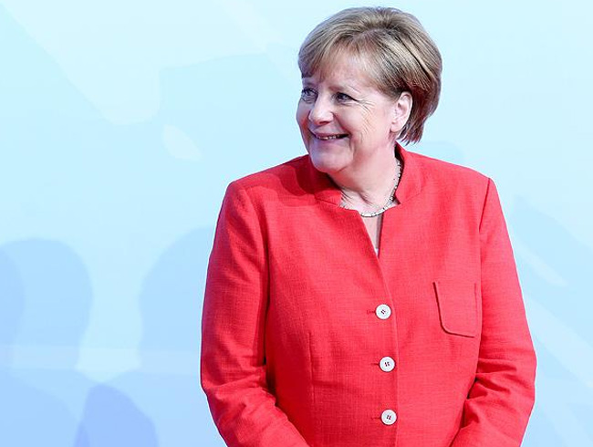 Almanya Babakan Merkel: ABD-Kuzey Kore krizinin askeri bir zmle alabileceine inanmyorum