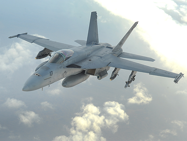 F/A-18 kullanan ABD'li pilotlarn 5 ylda 300 defa oksijen kayb yaad ortaya kt 