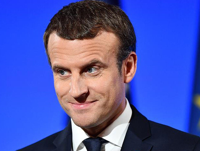 Macron'dan fotomuhabiri hakkndaki ikayetini geri ekmesi istendi