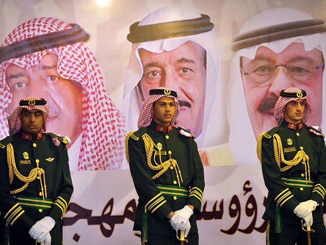 Suudi Arabistan, egemenliini Msr'dan alaca Tiran ve Sanafir adalarnda  asker bulundurmayacan taahht etti     