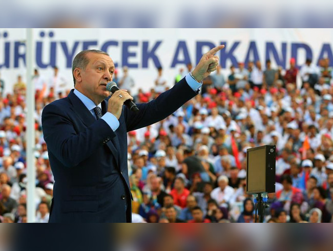 Cumhurbakan Erdoan: Sen kimsin ki Trkiye'nin Cumhurbakanna konuuyorsun