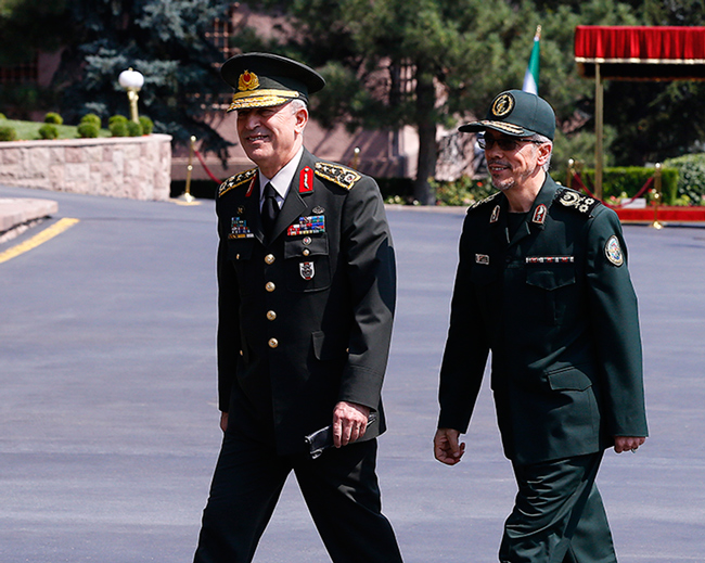 �ran'dan Kandil ve Sincar'da 'ter�r �rg�t� PKK'ya balyozu indirelim' teklifi