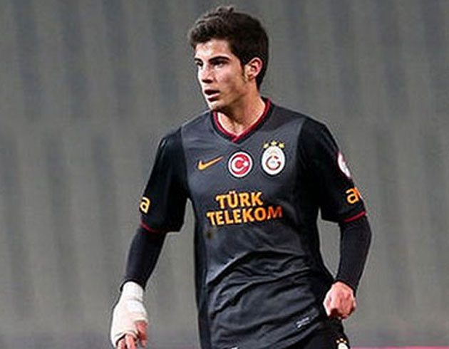 Galatasaray, Ouzhan Kayar ile yollar resmen ayrd