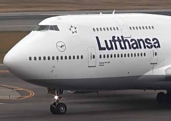 Lufthansa'nn B-747'si arzadan geri dnd