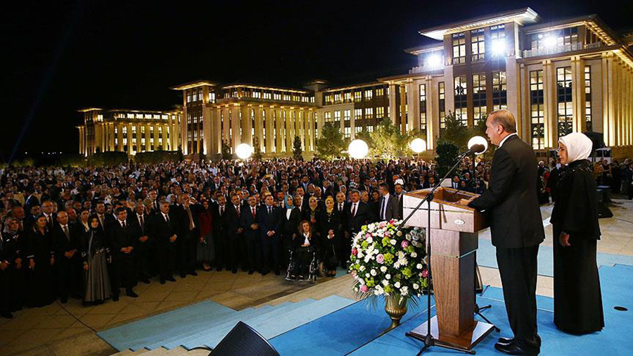 Cumhurbakan Erdoan ehit aileleriyle bir araya gelecek