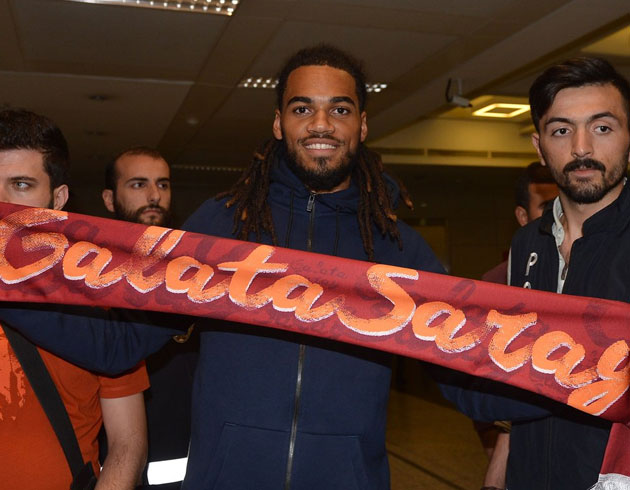 Denayer Galatasaray'a gelmek iin spanya takmlarn reddetti