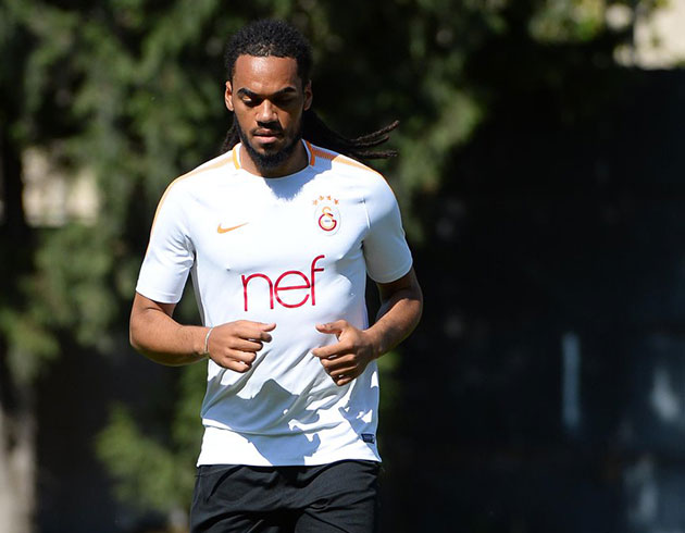Denayer takmla beraber almalara balad