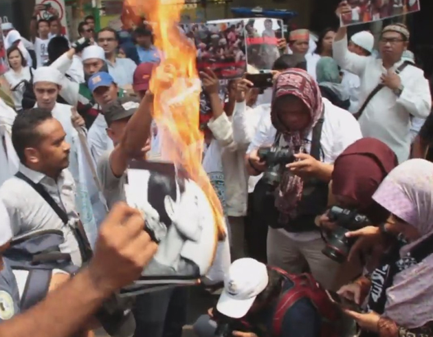 Endonezya'da Arakan'daki zulm protesto edildi