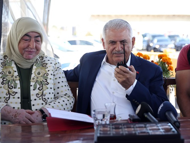 Babakan Yldrm'dan bayram srprizi