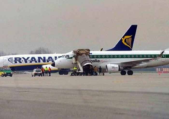 Ryanair Alitalia'nn 90 uana talip oldu