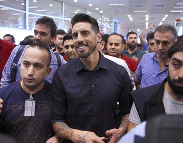 Trabzonspor Sosa ile resmen anla�maya vard�