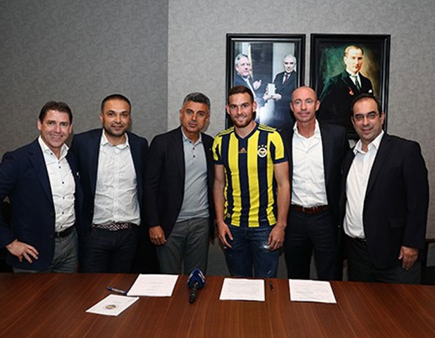 Fenerbahe Vincent Janssen'i resmen duyurdu