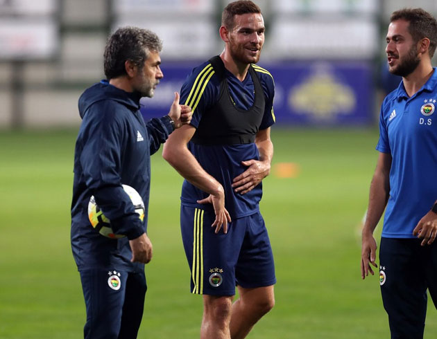 Aykut Kocaman, Janssen ve Soldado'yu beraber oynatacak