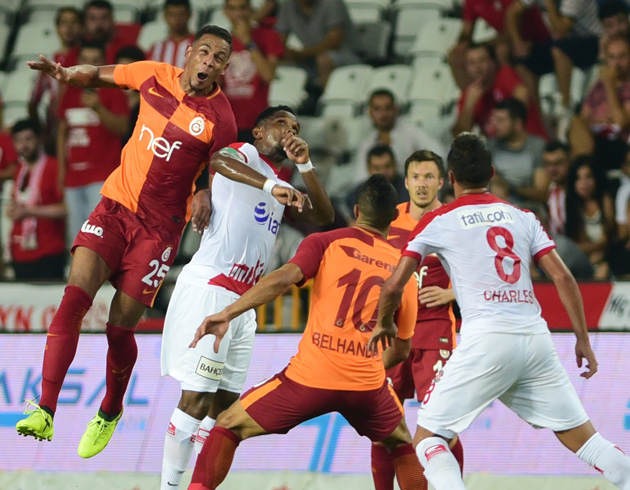 Galatasaray deplasmanda Antalyaspor ile 1-1 berabere kald