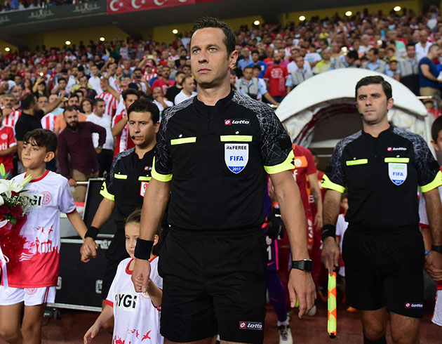 Deniz oban: Linnes krmz kart grmeliydi