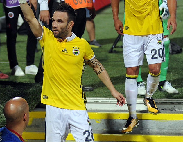 Valbuena'nn sosyal medyada beendii fotoraf takm arkadalarn ok etti