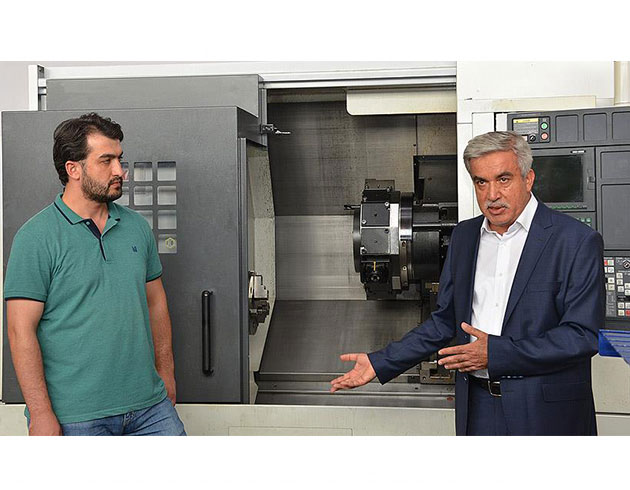 Konya'da 'CNC operatr robot' retildi