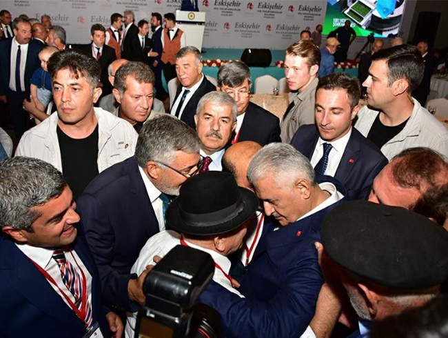 Babakan ile ''Yourt Bakan'' sohbet etti