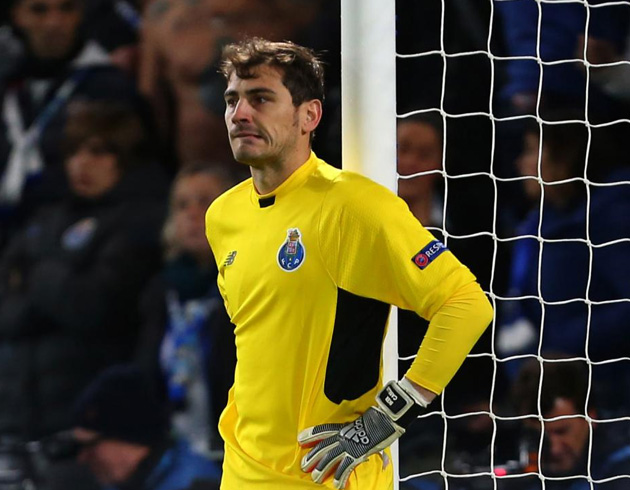 Porto'nun tecr�beli kalecisi Iker Casillas, Devler Ligi grubunda Be�ikta�'a �ans tan�mad�