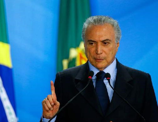 Brezilya Devlet Bakan Temer ''su rgtne liderlik etmek' ile sulanyor